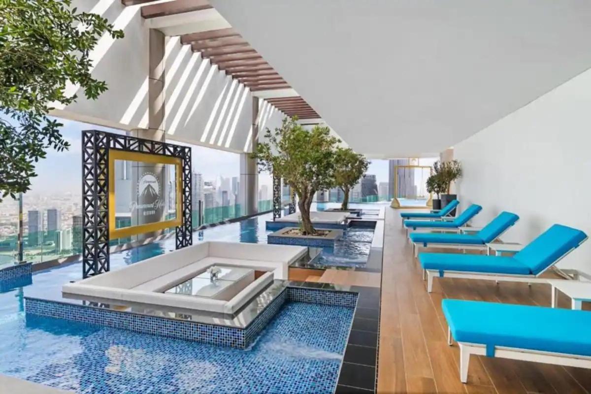 2bd Paramount Midtown - 6 Guests - Burj Views 64th Floor Infinity Pool, King Bed * دبي