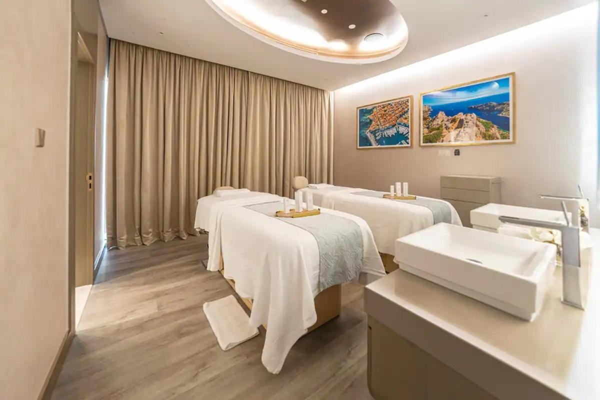 2bd Paramount Midtown - 6 Guests - Burj Views 64th Floor Infinity Pool, King Bed شقة دبي