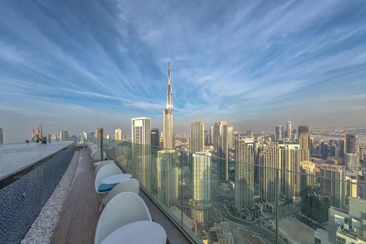 شقة 2bd Paramount Midtown - 6 Guests - Burj Views 64th Floor Infinity Pool, King Bed دبي