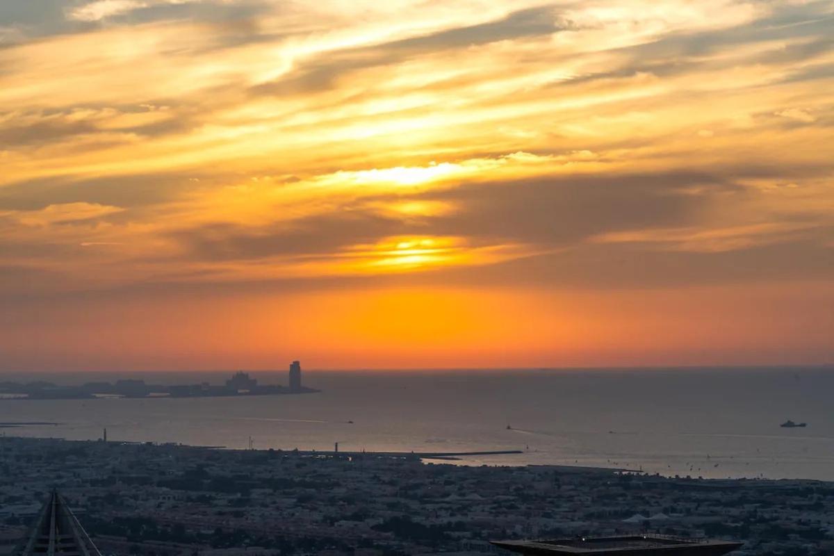 شقة 2bd Paramount Midtown - 6 Guests - Burj Views 64th Floor Infinity Pool, King Bed
