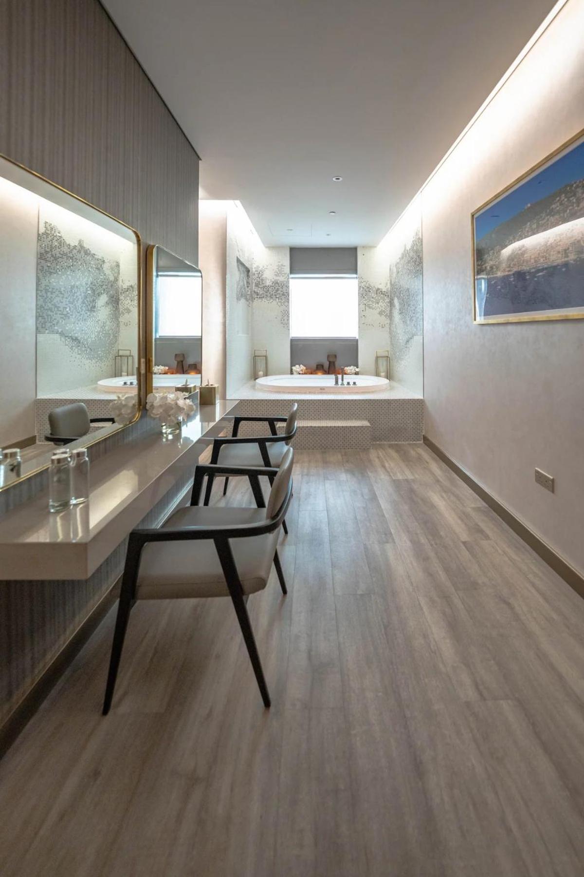 2bd Paramount Midtown - 6 Guests - Burj Views 64th Floor Infinity Pool, King Bed شقة دبي