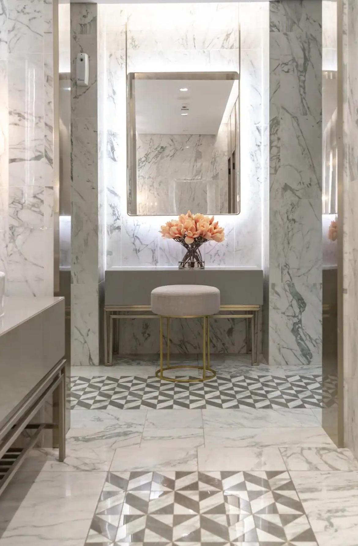 2bd Paramount Midtown - 6 Guests - Burj Views 64th Floor Infinity Pool, King Bed شقة