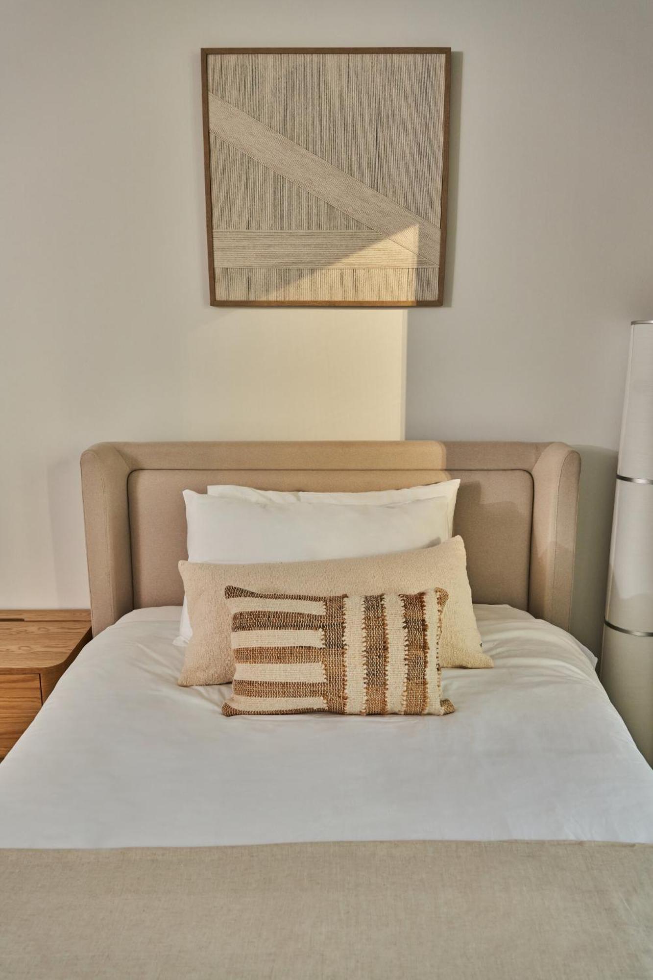 2bd Paramount Midtown - 6 Guests - Burj Views 64th Floor Infinity Pool, King Bed شقة *